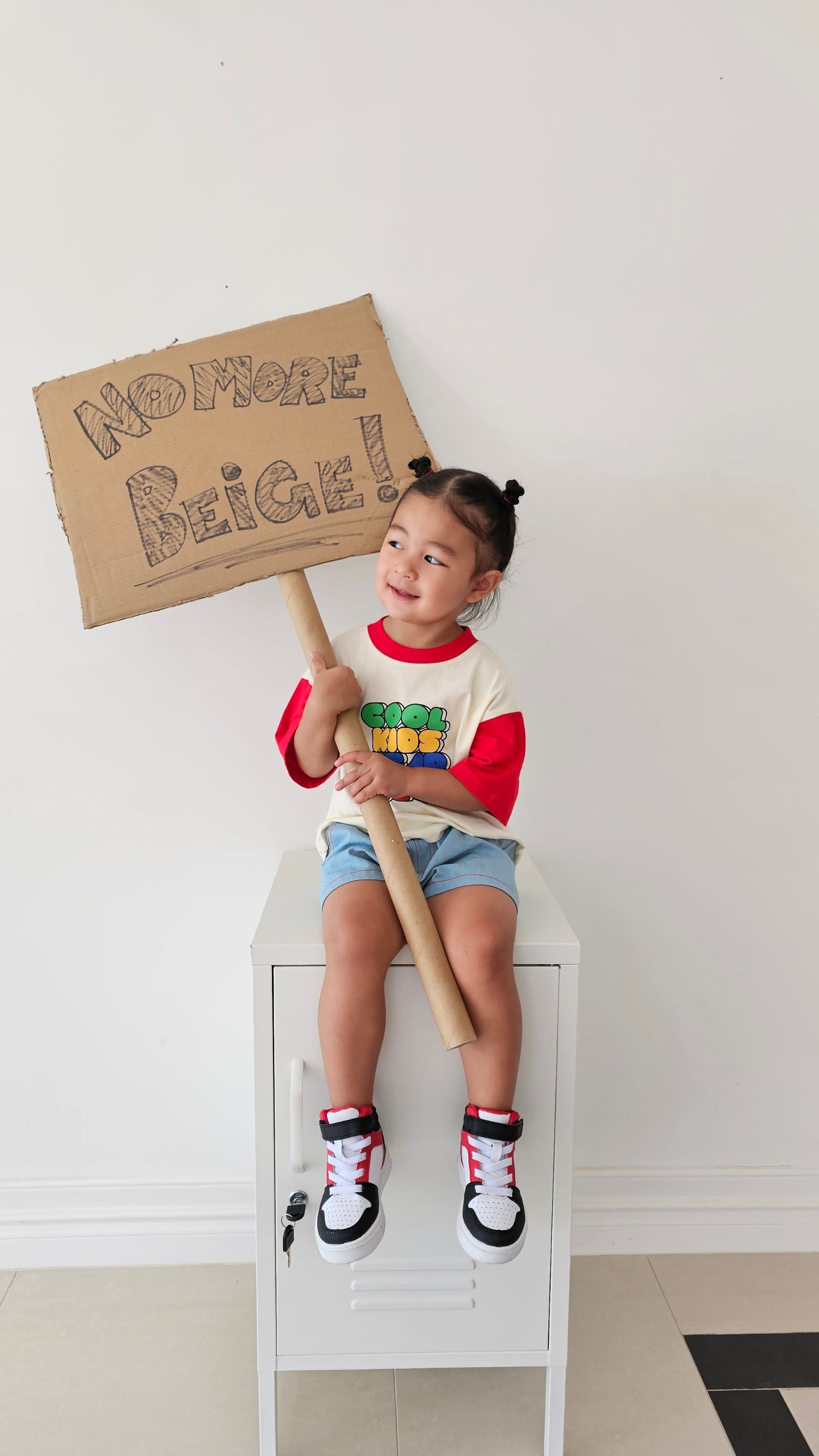 COOL KIDS WEAR COLOR Tシャツ