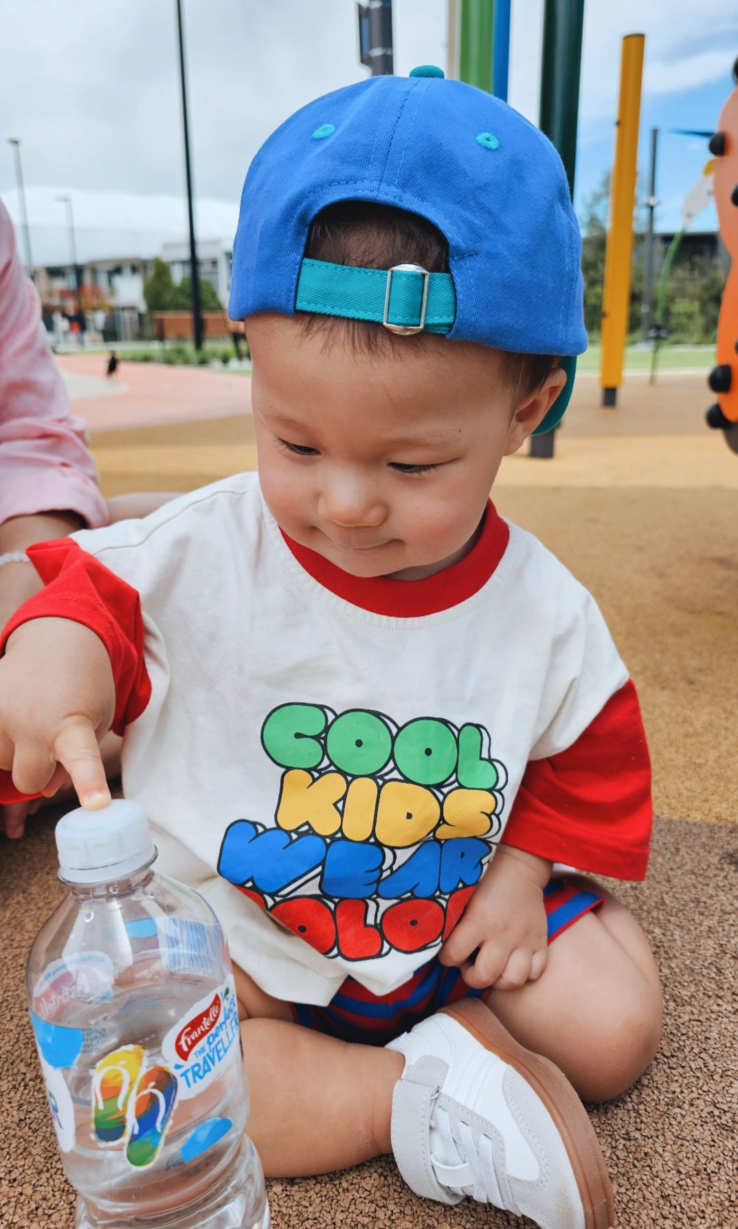 COOL KIDS WEAR COLOR Tシャツ