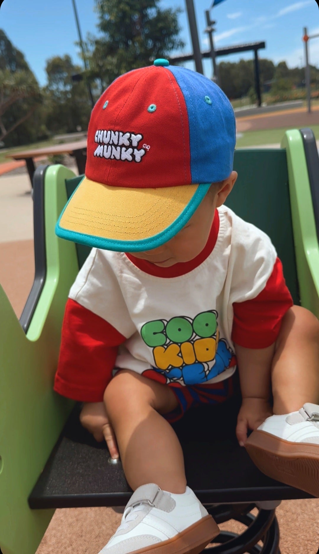 COOL KIDS WEAR COLOR Tシャツ