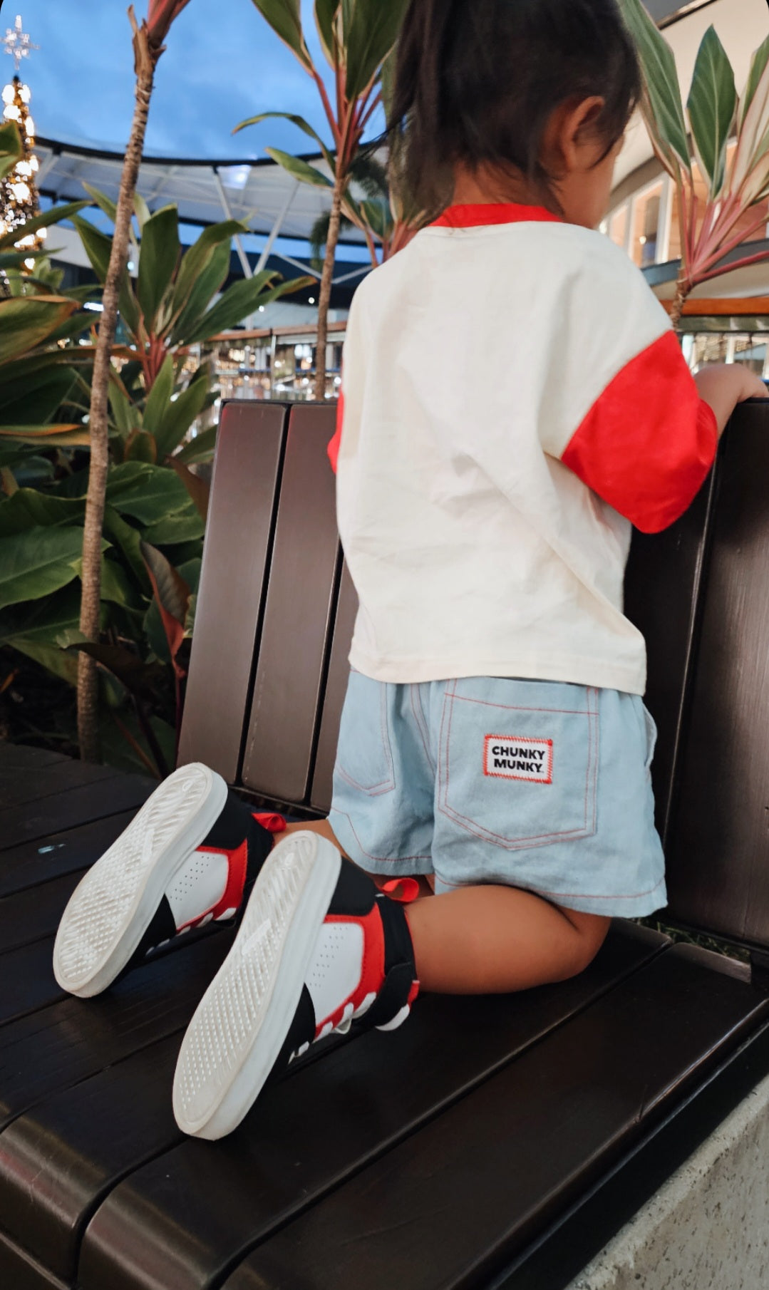 RED-STITCH REBEL デニムショーツ