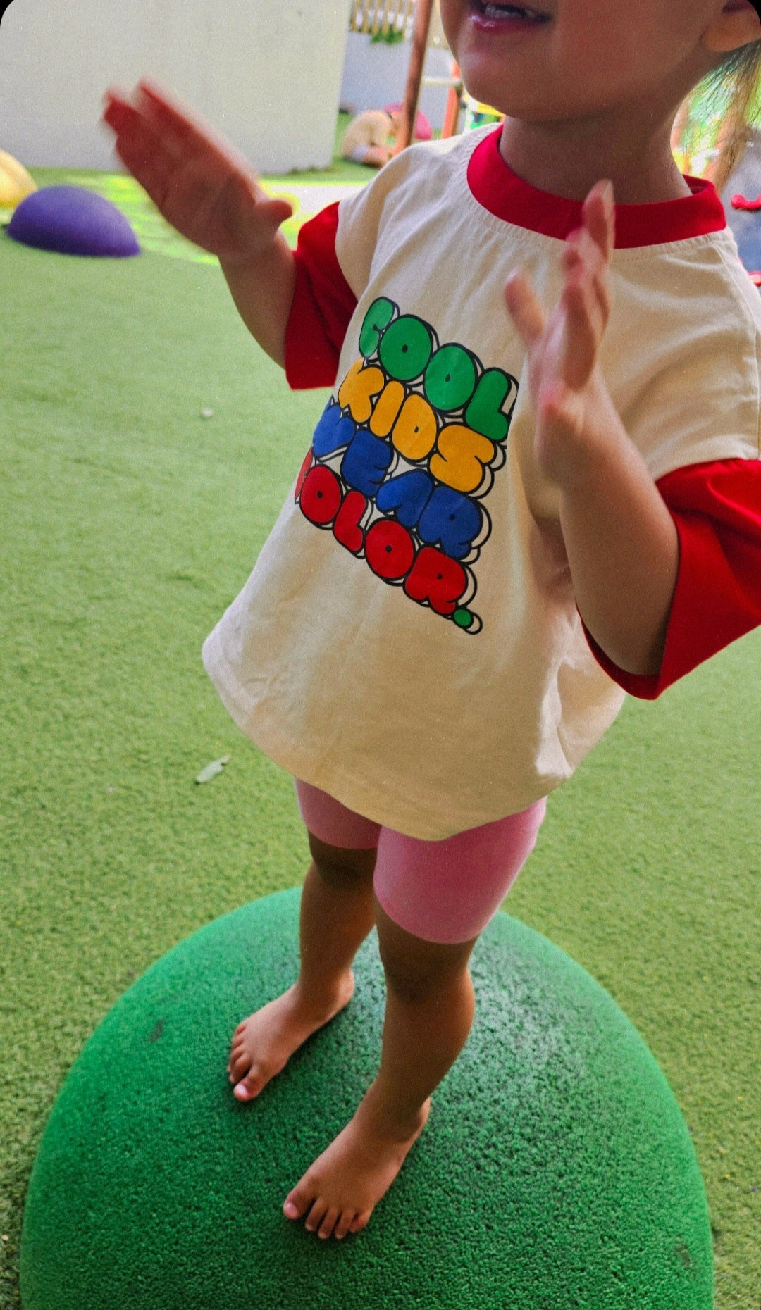 COOL KIDS WEAR COLOR Tシャツ