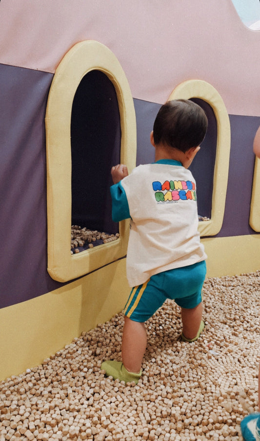 THE RAINBOW RASCAL T-SHIRT