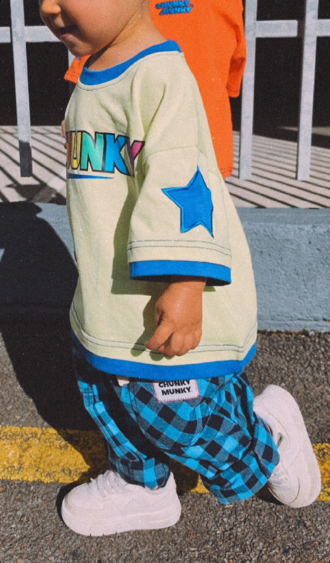COMET TEE - BRIGHT YELLOW