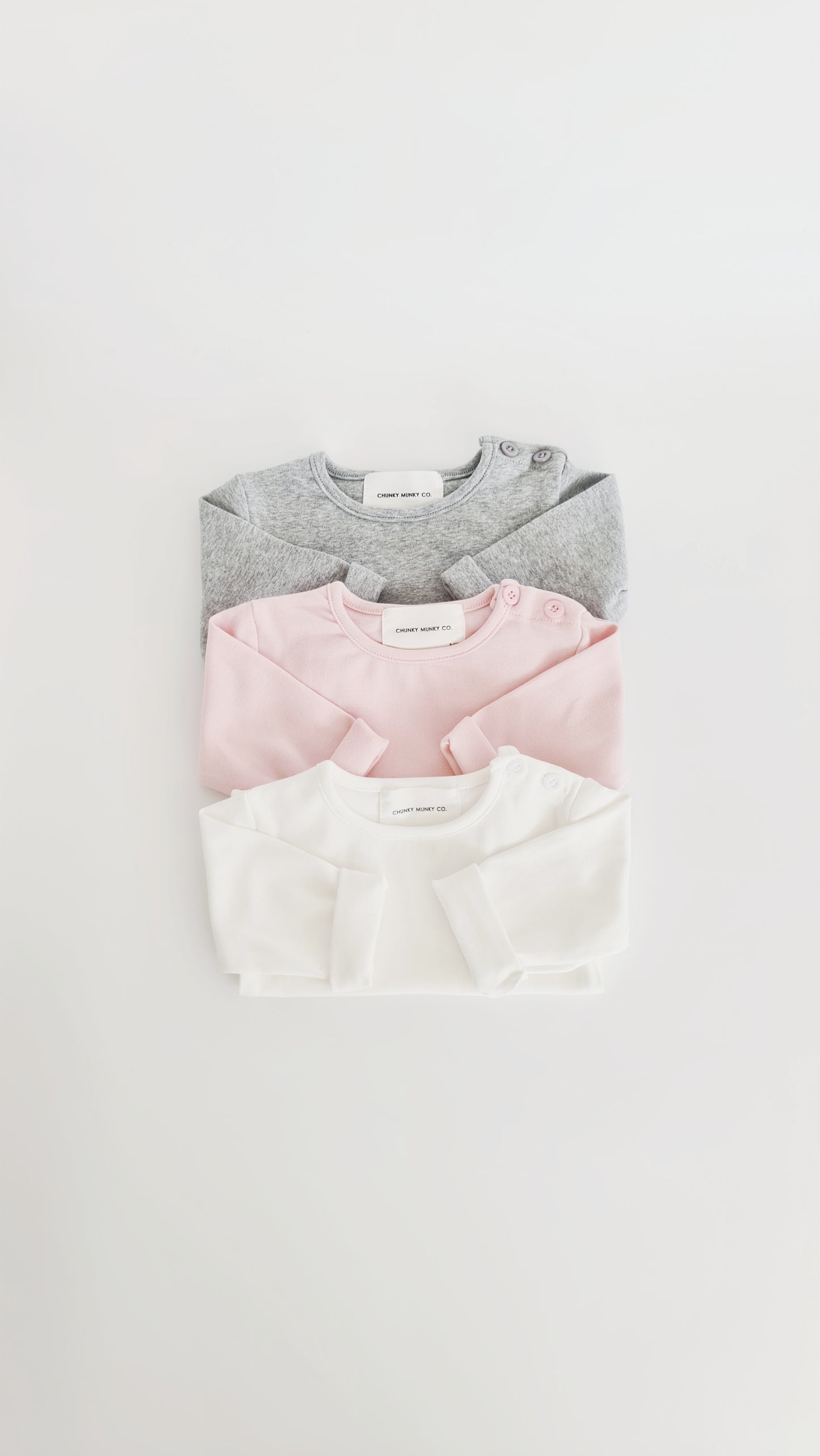 ESSENTIALS LONG SLEEVE TOP PULLOVER