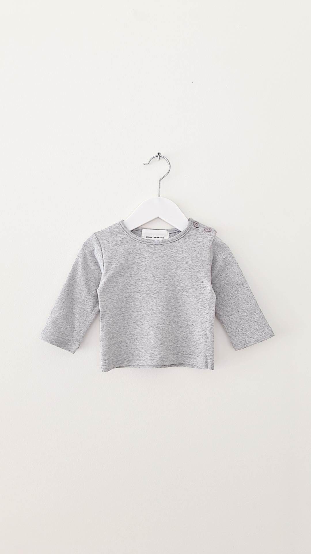 ESSENTIALS LONG SLEEVE TOP PULLOVER